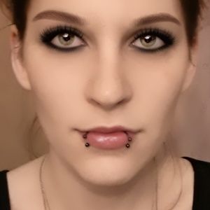 Meet your Posher, Lucy